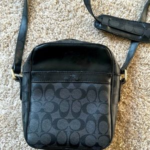 Coach sling bag for sale ! Barely used.